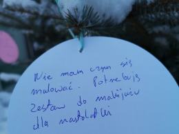Choinka w Talentowni nadal pełna życzeń. O czym marzą samotni i najmłodsi?