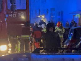 Pożar mieszkania w nyskim rynku. O życie walczy starszy mężczyzna