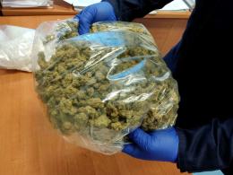 Na rynek nie trafi ponad 2 kilogramy narkotyków