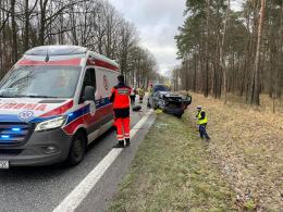Kolizja pojazdów w Dąbrowie