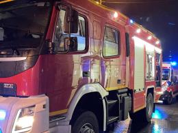 Groźny pożar w Nysie. Jedna osoba została mocno poparzona