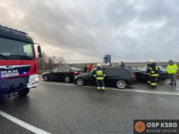 LPR lądował na DK45 w powiecie krapkowickim. Dwie osoby trafiły do szpitala