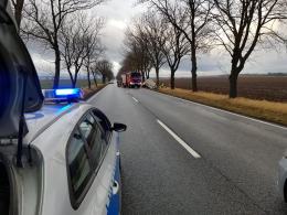 Śmiertelny wypadek w powiecie nyskim. Droga zablokowana