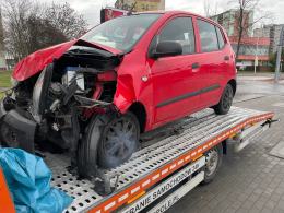 Sprawczyni kolizji ukarana mandatem 1500 zł