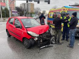 Sprawczyni kolizji ukarana mandatem 1500 zł