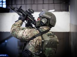 Policjanci z zespołów specjalnych CBŚP ćwiczyli w Opolu taktykę "CQB"