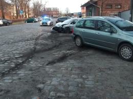 19-letnia kierująca Peugeotem jechała z czterema koleżankami. Wpadła w poślizg