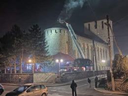 Sprawna akcja strażaków zapobiegła rozprzestrzenieniu się ognia w kościele