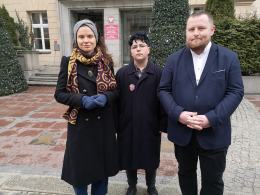 Partia Razem: Miasto wydaje miliony na parkingi. Co ze wspieraniem komunikacji publicznej?