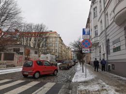Znaki drogowe na ul. Damrota w Opolu wprowadzają w błąd kierowców