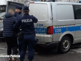 Policyjny pościg w oku kamery. Zatrzymany kierowca posiadał znaczne ilości narkotyków