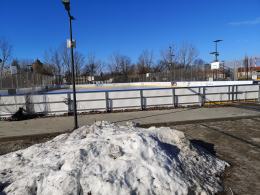 Lodowisko przy Toyota Park nagle kończy sezon