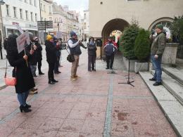 Rodzice protestują przeciw zdalnej nauce
