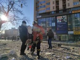 Są na miejscu każdego wybuchu i pokazują światu zniszczenia w Ukrainie