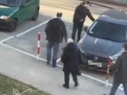 "Nożownikiem" z Chabrów okazała się...ponad 80-letnia babcia. Została zatrzymana