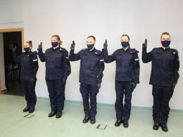 Dziesięciu nowych policjantów ślubowało na sztandar w Opolu