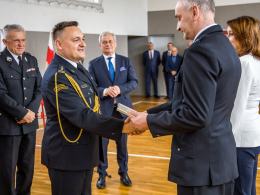 Strażacy zrobią duże zakupy. Wręczono promesy na zakup 16 wozów
