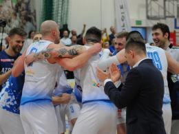 Weegree w półfinale fazy play-off!