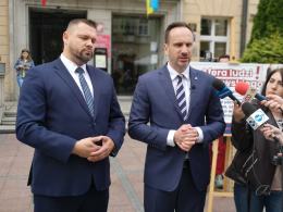 Konflikt w WiK. Janusz Kowalski chce natychmiastowego odwołania Sebastiana Paronia