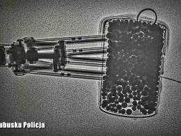 Samochód jak bomba. To miała być zemsta na byłej dziewczynie