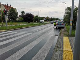 Wypadek na przejściu dla pieszych na ulicy Witosa. Kierująca audi potrąciła 74-latkę