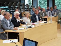 Narasta oburzenie drastycznymi podwyżkami cen prądu - gminy wnioskują do rządu