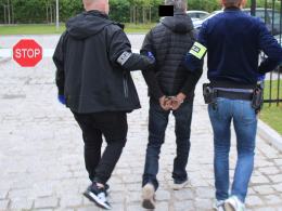 Podejrzany o kradzież elementów stalowych i posiadanie narkotyków