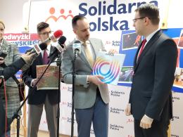 Janusz Kowalski prześwietla prezydenckie "Czas na Opole"