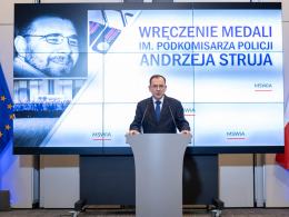 Opolscy policjanci wyróżnieni medalami im. podkomisarza Andrzeja Struja