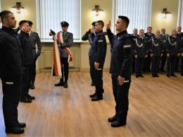 Nowi policjanci ślubowali na sztandar