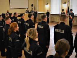 Nowi policjanci ślubowali na sztandar