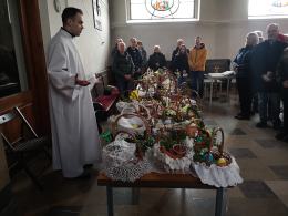 Dziś Wielka Sobota, dzień święcenia pokarmów. Sprawdź, w których godzinach to zrobić