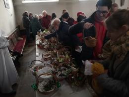 Dziś Wielka Sobota, dzień święcenia pokarmów. Sprawdź, w których godzinach to zrobić