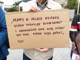 Mieszkańcy Opola protestowali przeciwko przemocy wobec dzieci