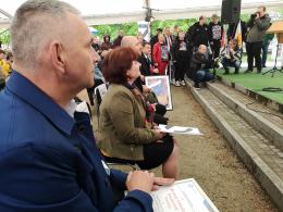 Jurek Owsiak w Opolu. Założyciel WOŚP odebrał odznakę "Za zasługi dla Miasta Opola"