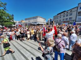 W proteście przeciwko polityce rządu wzięło udział kilkaset osób
