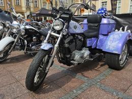 Opole Harley Day na opolskim rynku