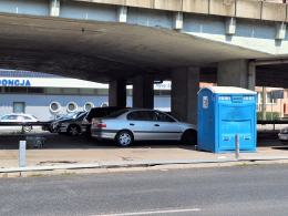 Zostawiłeś auto pod estakadą na rondzie? Lepiej szybko je zabierz, parking zamykają