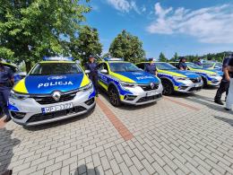 Bezpieczeństwo i ekologia. 10 nowych hybrydowych radiowozów dla opolskiej policji