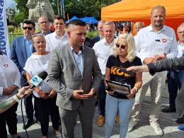 Kandydaci opozycyjni idą razem do wyborów. "Pakt zadziałał"