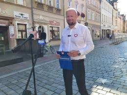 Witold Zembaczyński daje Kukizowi 14 dni na "policzenie kasy"