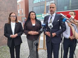 Janusz Kowalski: "Nawet na Kremlu nie wymyślili takiego paszkwilu na polskość"