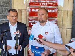 Czy Adrian Czubak chce uciec w immunitet od odpowiedzialności za Szpital Tymczasowy?