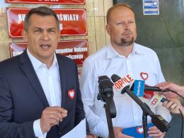 Czy Adrian Czubak chce uciec w immunitet od odpowiedzialności za Szpital Tymczasowy?