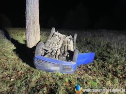 Dachowanie Seicento na DK45 w Jełowej