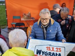 Tak świętowali niedzielny wynik wyborów na placu Wolności
