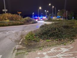 Na rondzie "prosto". Wypadek koło Castoramy