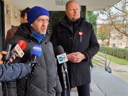 Poseł Zembaczyński: Chemikalia mogły dostać się do rzeki