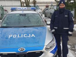 (Dzielnicowa aspirant Daria Tomczak w czasie wolnym od służby, wracając samochodem do domu z rodziną, zauważyła zdarzenie drogowe)