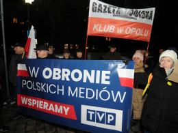 Protest pod opolską TVP. "Zamach na rzetelne, polskie, wolne media"